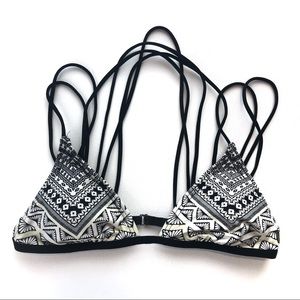 Black and white Strappy bikini top size small